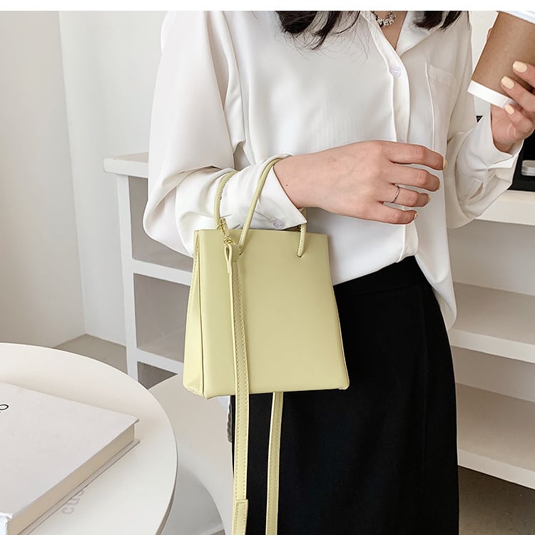 サマーレッド 夏物 トートバッグ メッセンジャーバッグ 手作りハンドバック31078165489