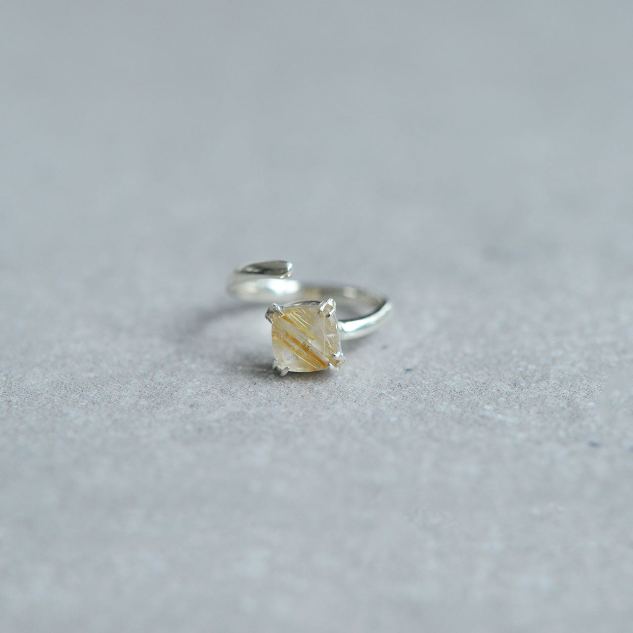〈silver925〉 hyf. × glänta|one stone ring - rutile quartz