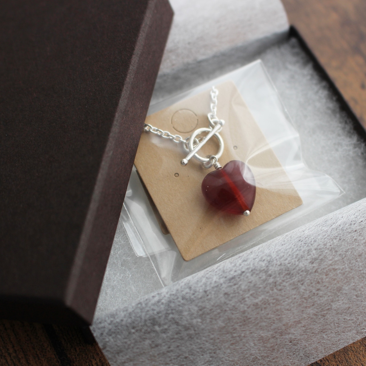 レッドアゲート<ハートシェイプ>のマンテルネックレス(SV925)