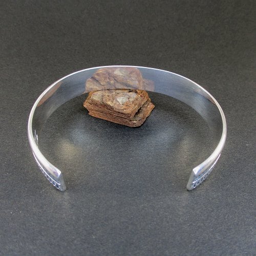 シルバー製シンプルカフブレスレット メゾンマルジェラ】ナンバリングカフブレスレット – GQ SHOP