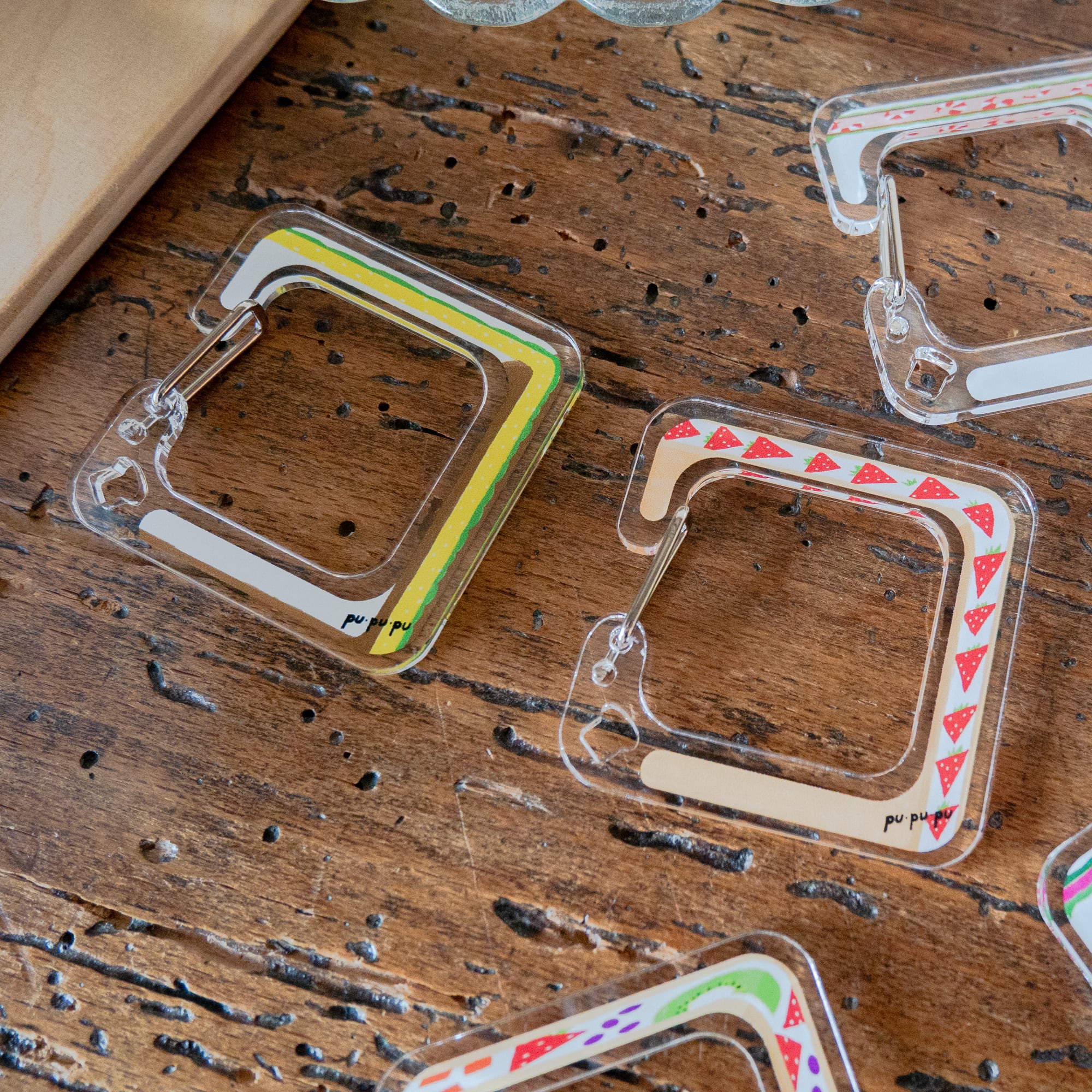 サンドイッチのアクリルカラビナ ミニサイズ