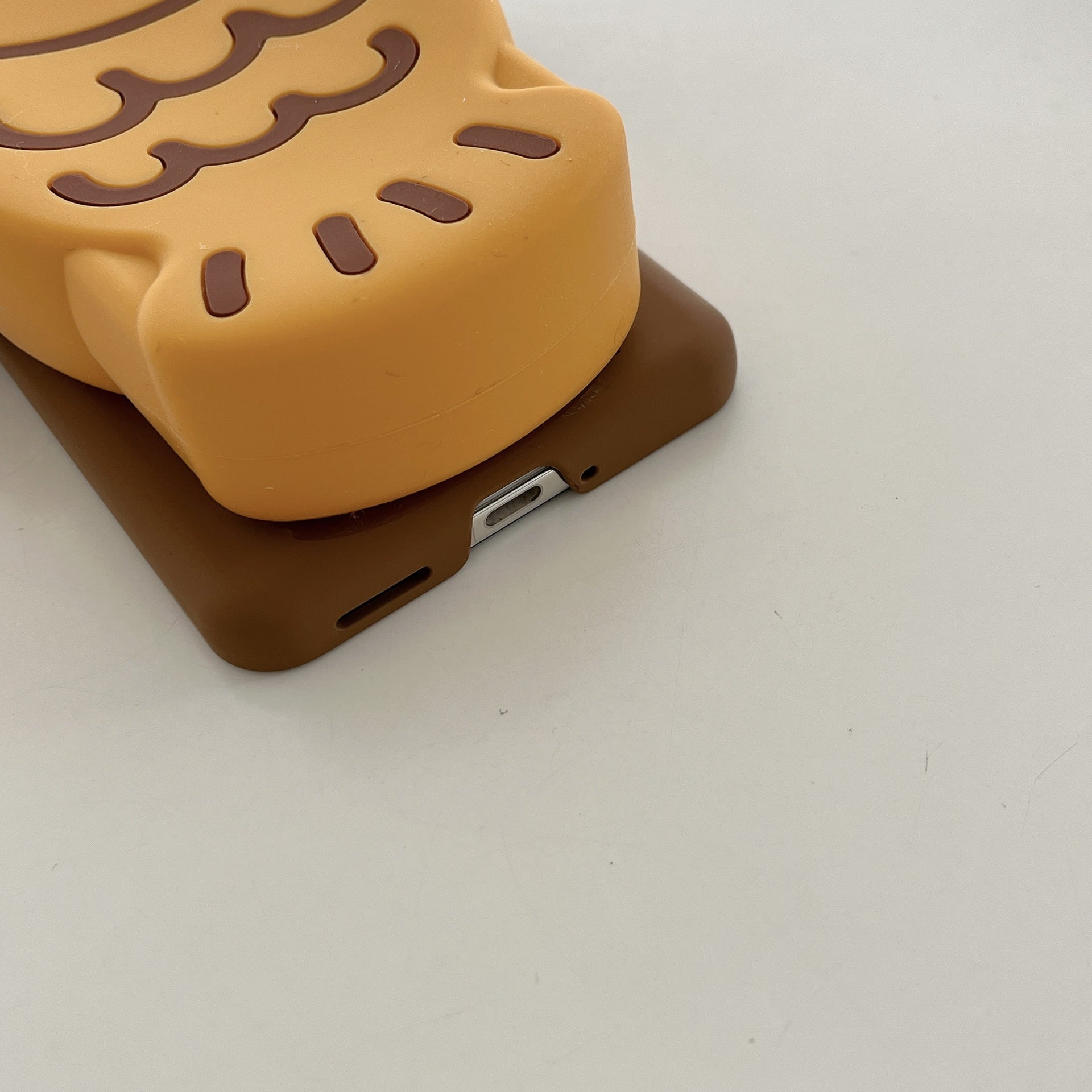 シリコンたい焼きバッグ 41nLzHzo-8L._SY300_QL30_.jpg