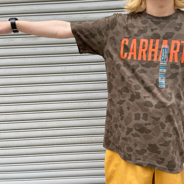 タグ付き未使用品　carhartt カモフラ柄ロゴプリントTシャツ　迷彩柄　M