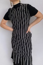 Stand neck half sleeve dress