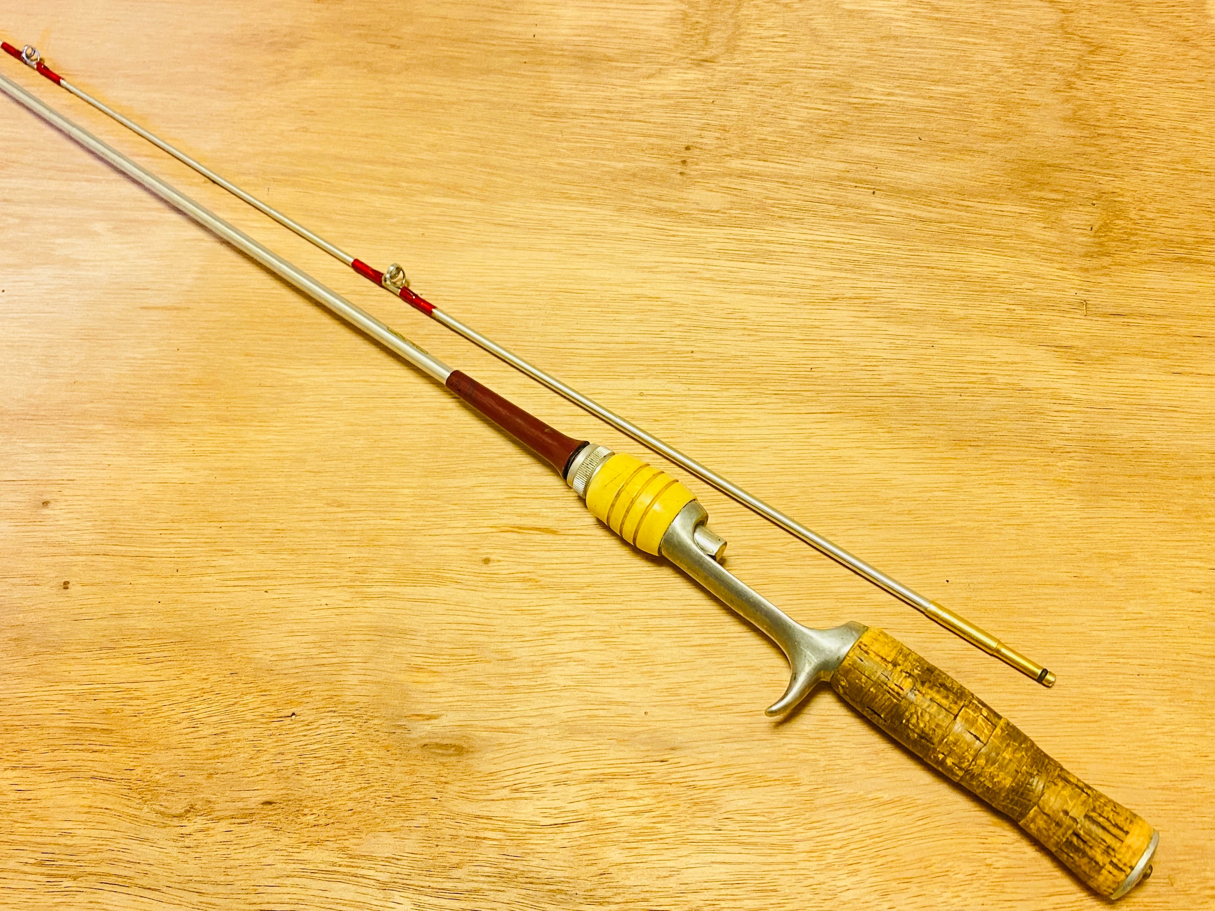 J.C.Higgins スチールロッド 138cm 4.5ft <679> | Tackleshop GTA J.C.Higgins スチールロッド 138cm 4.5ft <679> | Tackleshop GTA