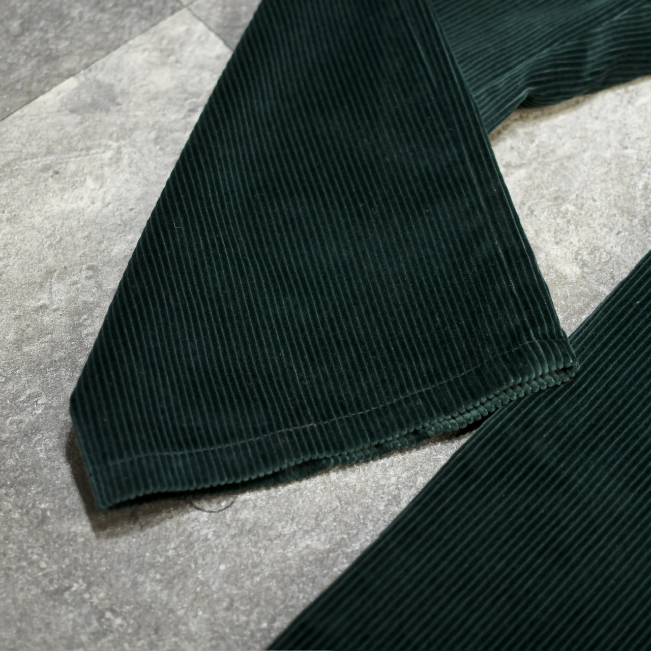 dark green corduroy wide pants