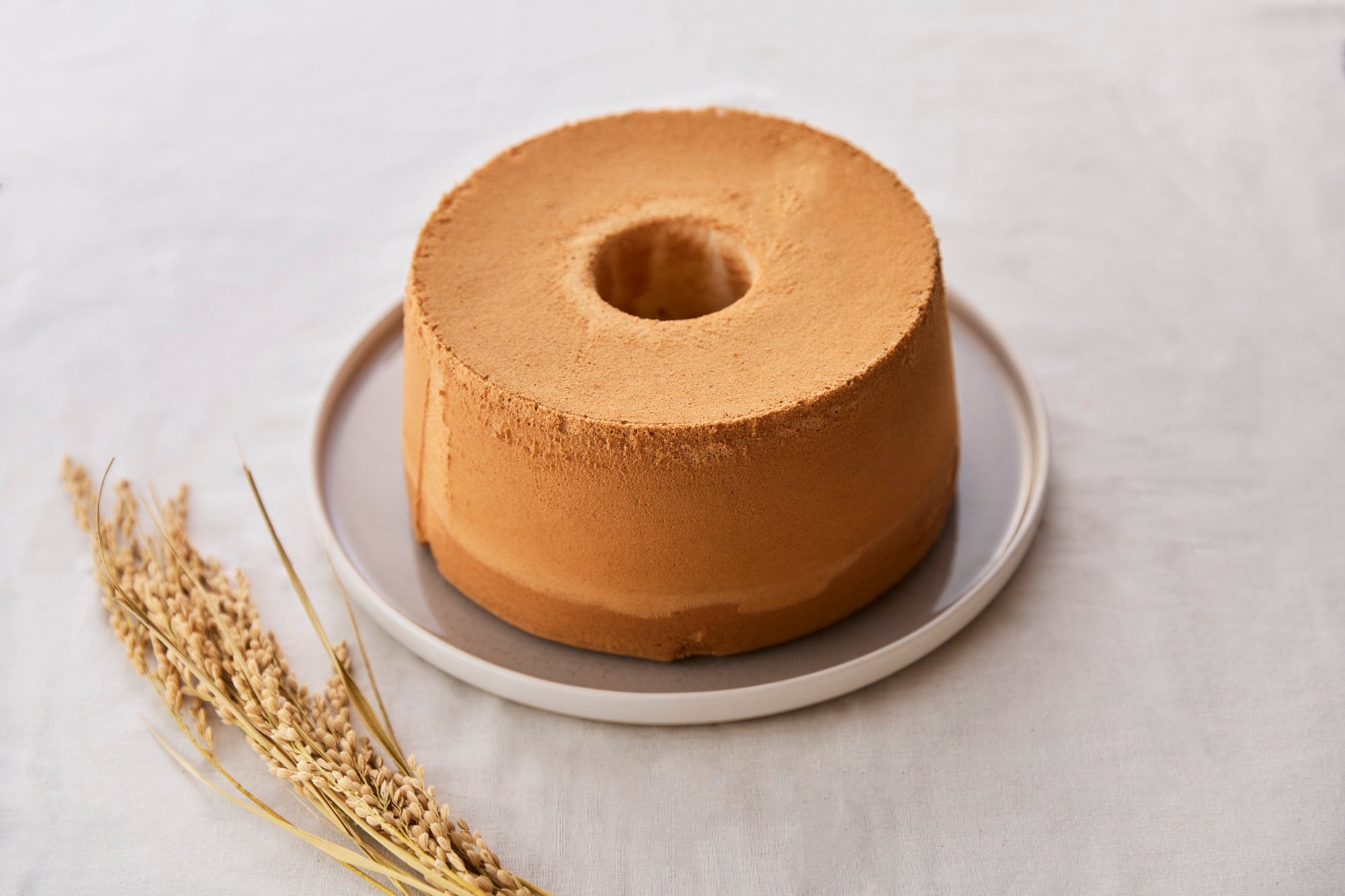 【数量限定完全予約制】有機JAS認証米の米粉と材料無添加で仕上げたシフォンケーキ(冷凍) 1ホール(17cm)