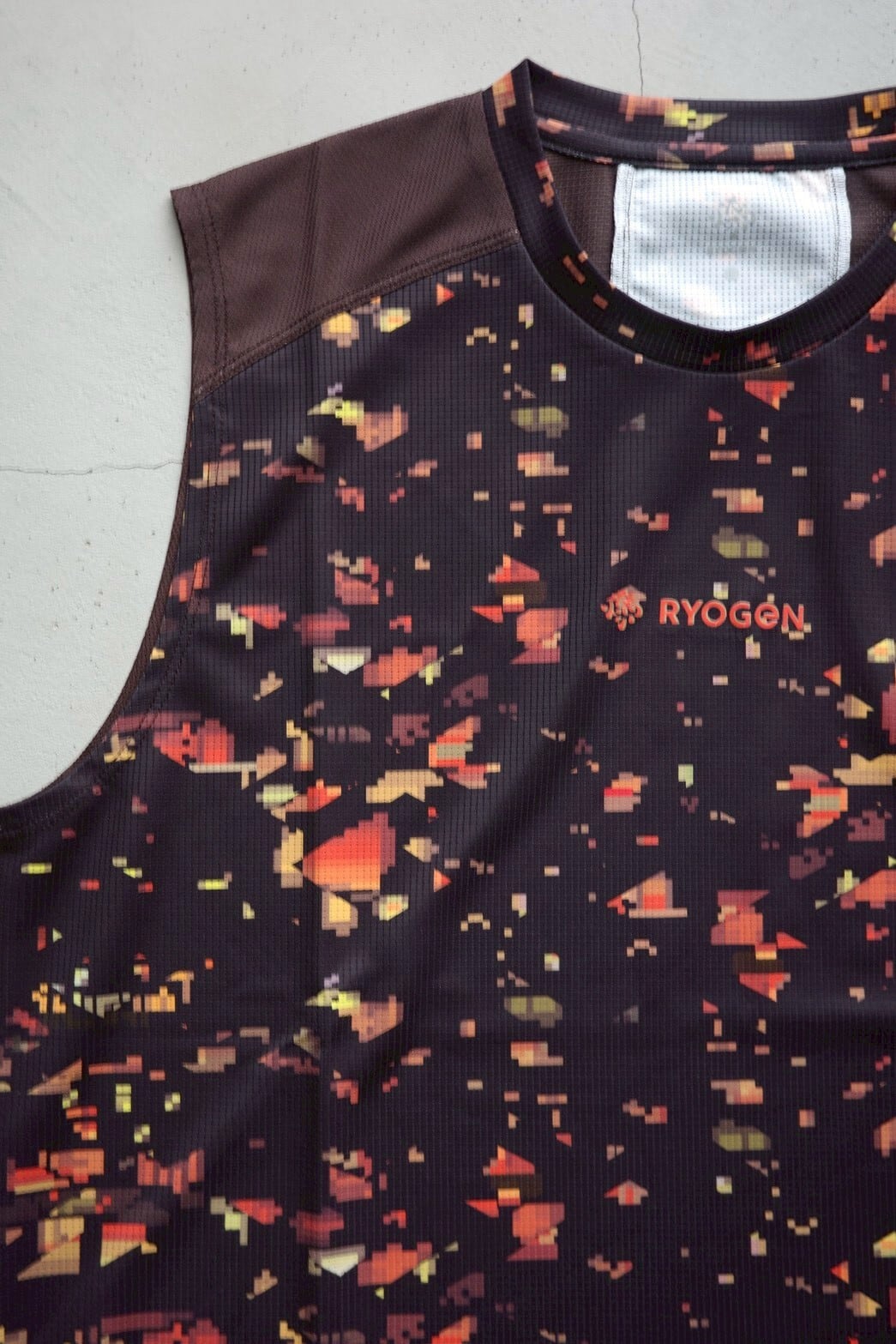 NIGHTCAMO SLEEVELESS / RGT-17-5 | RYOGEN