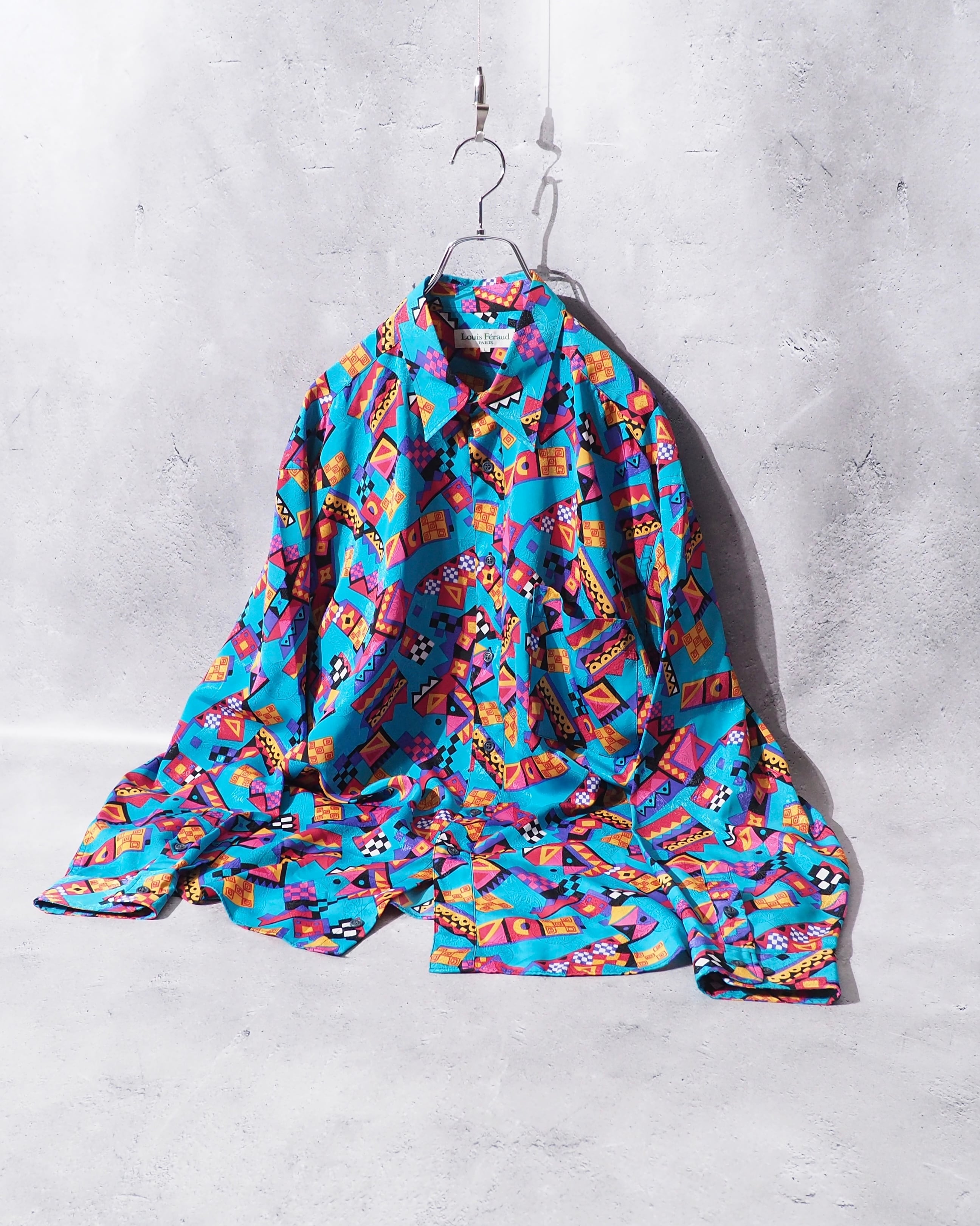 1990s Beautiful Geometric patterns vintage Drape loose shirt