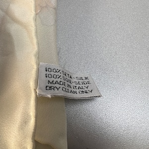 【最終処分SALE】CHANEL シャネル カメリア タグ付き シルク スカーフ ホワイト A-9233