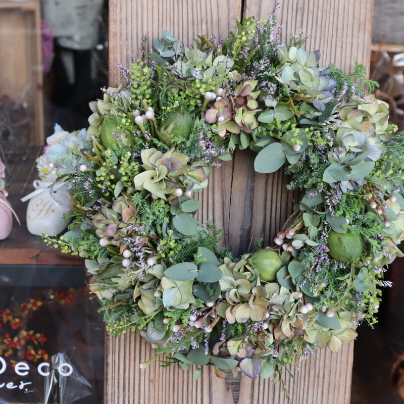 限定〜野薔薇と木の枝のChristmas wreathe〜ドライフラワーリース | Pay ID