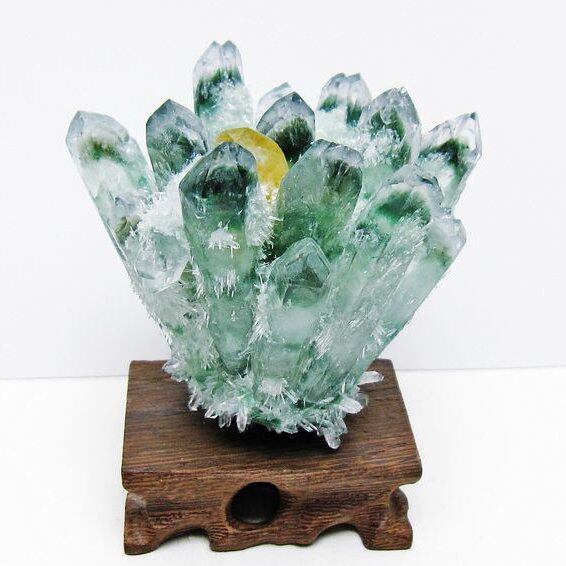 カルセドニー共生　天使の水晶　レインボー　アポフィライト　原石　クラスター カルセドニー共生 天使の水晶 レインボー アポフィライト 原石