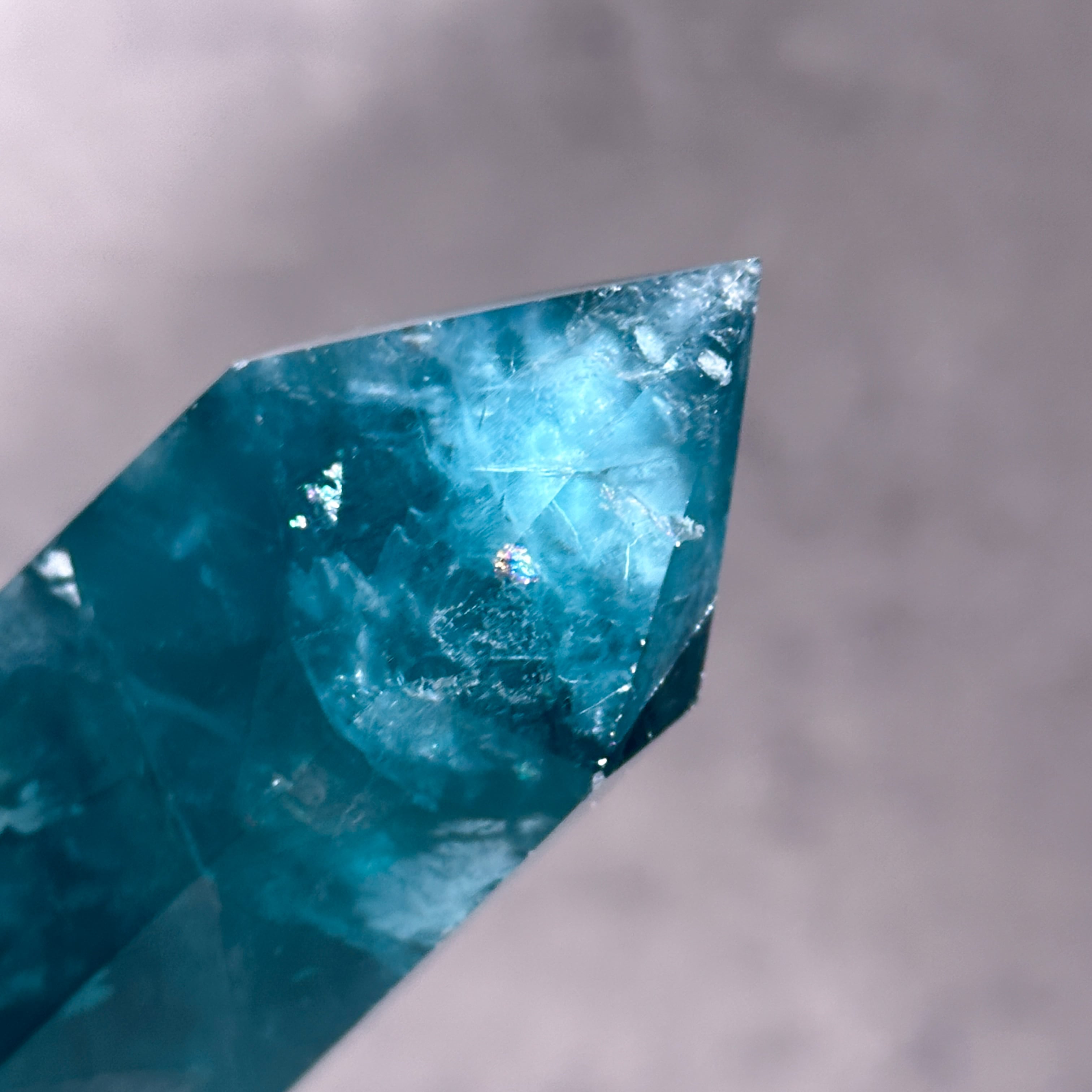 ブルーフローライト タワー型23 ◇ Fluorite ◇天然石・パワーストーン