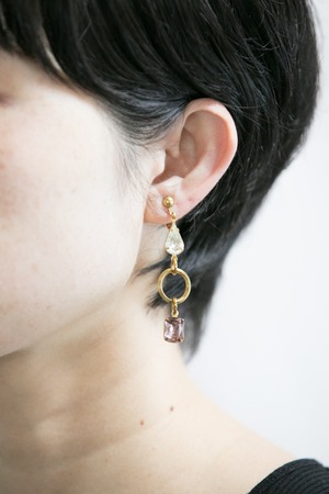 【TAMARI】Antique glass drop earring 