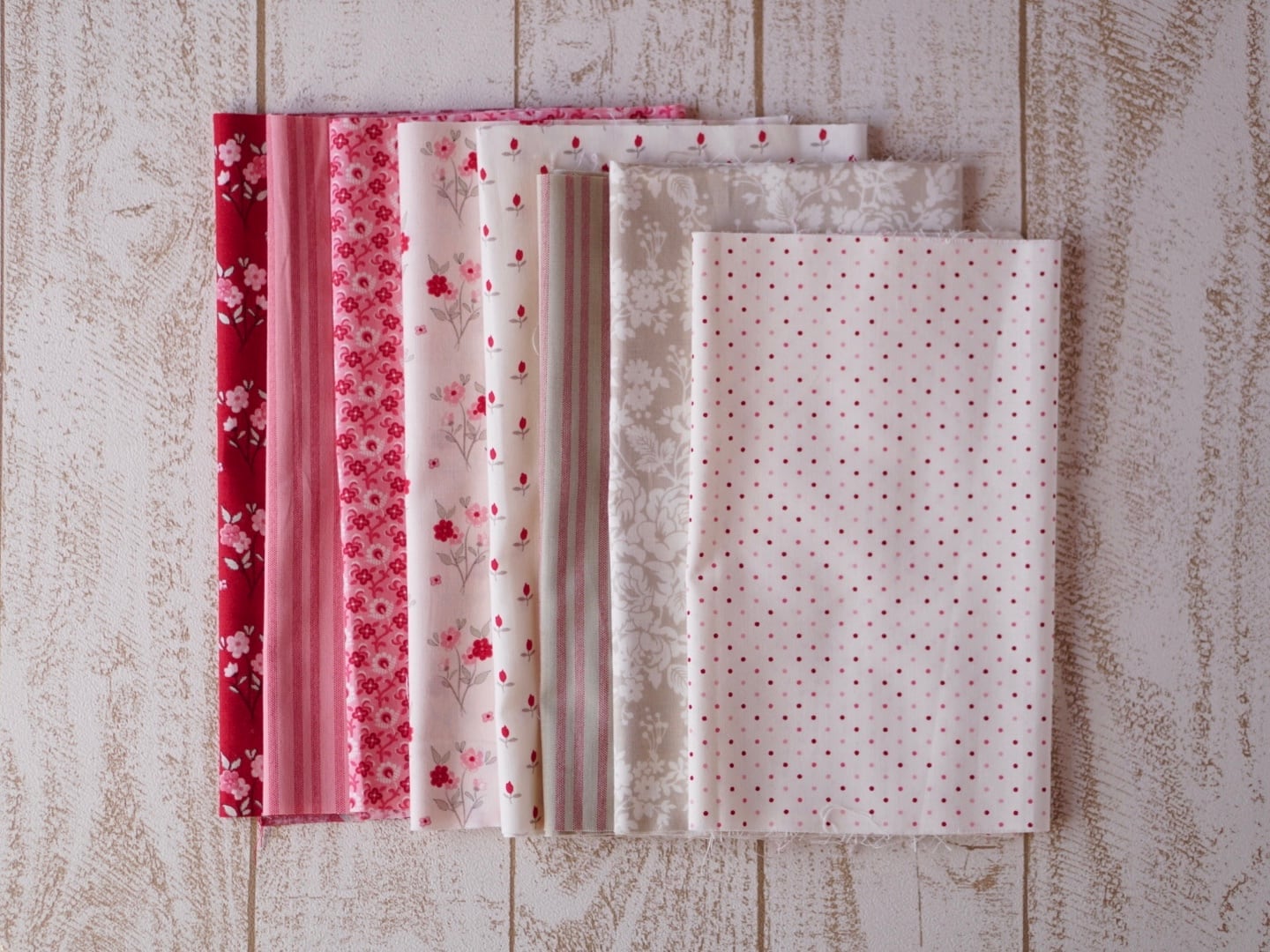 Moda fabrics 輸入生地の専門店 Quiltsnuts Fabrics Shop online