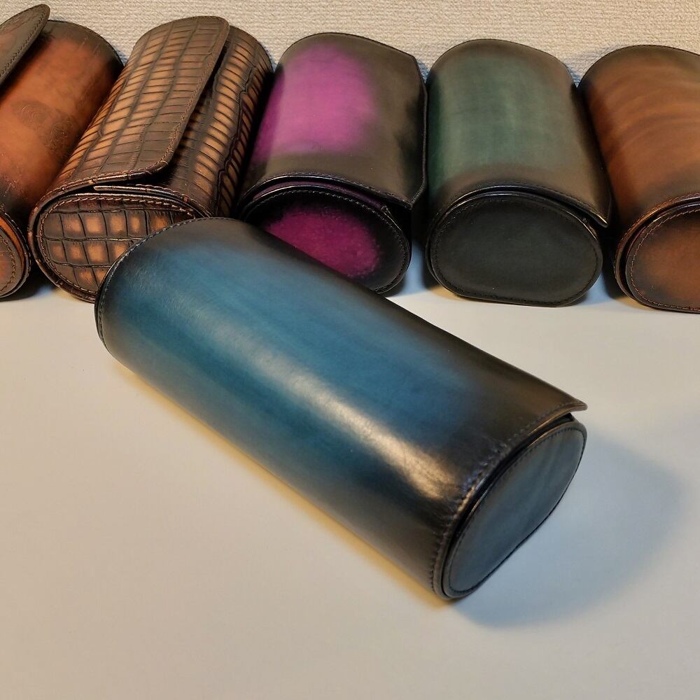 ALTERUT パティーヌ仕上げ 牛革 ウォッチケース 3本用 ブルーグレー