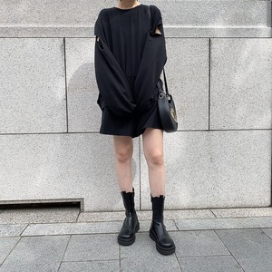 Cut on tee / Black(即納商品)