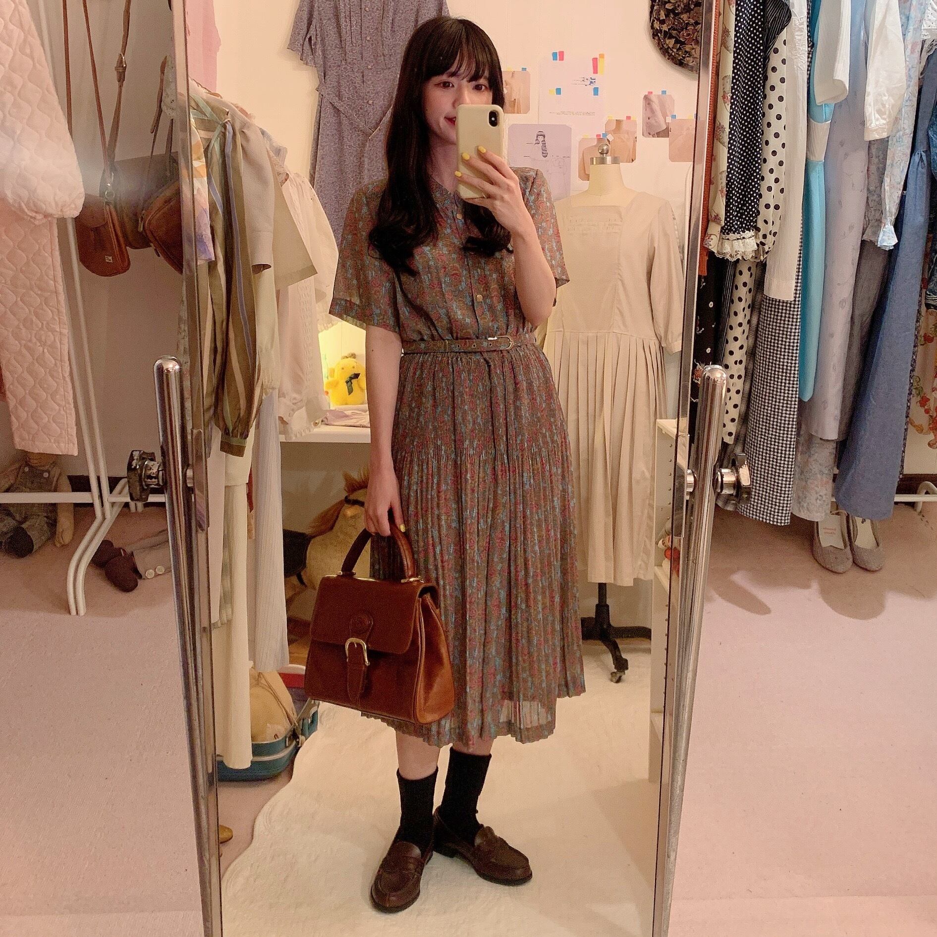 big belt brown leather hand bag