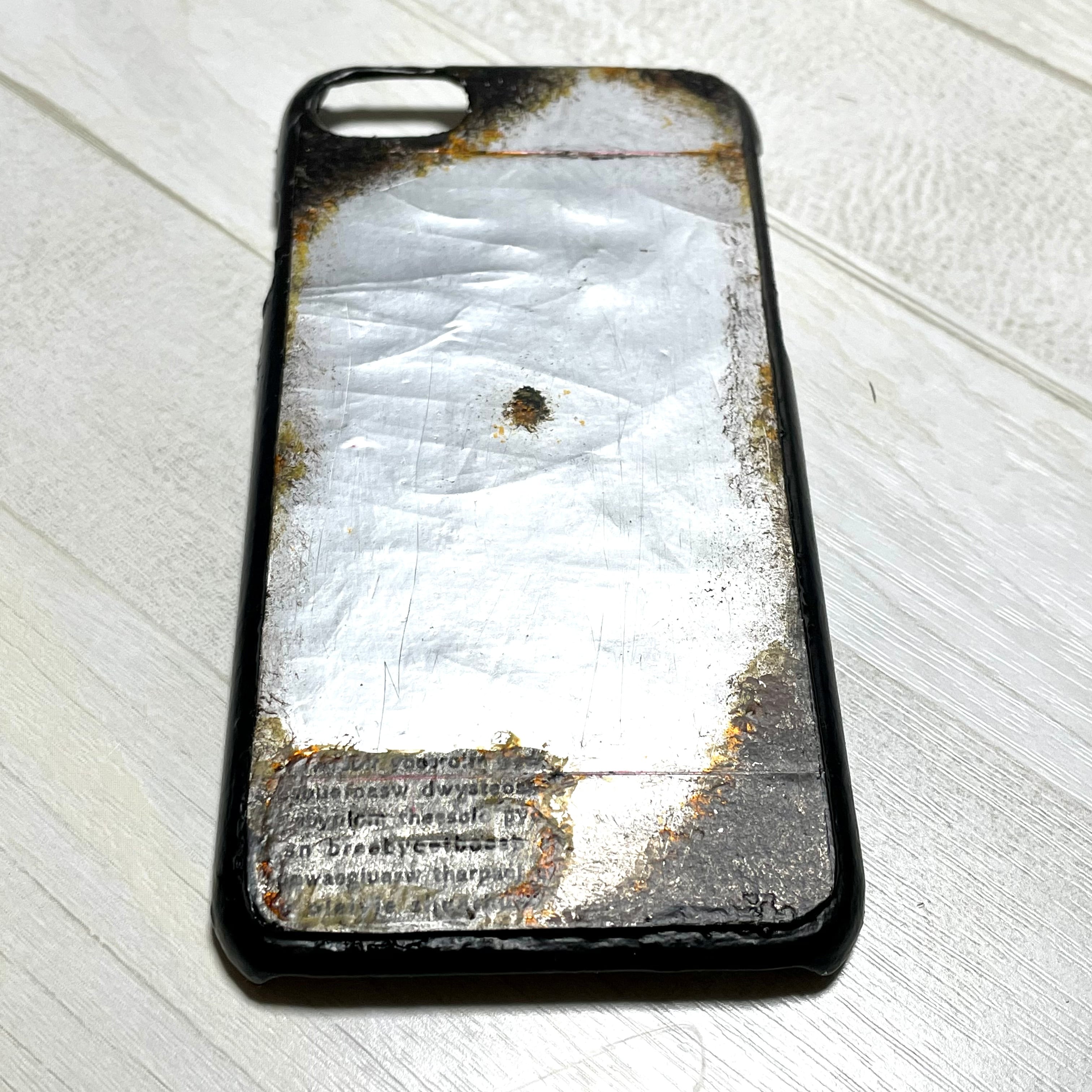 サビ塗装強化アルミプレートハンドメイドスマホケース | vintage works