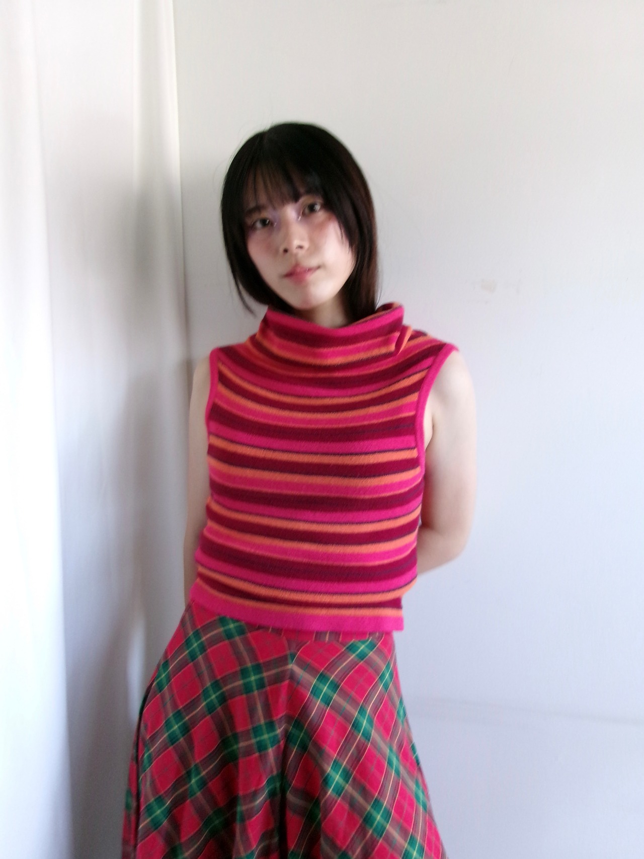“GUESSJEANS” Top