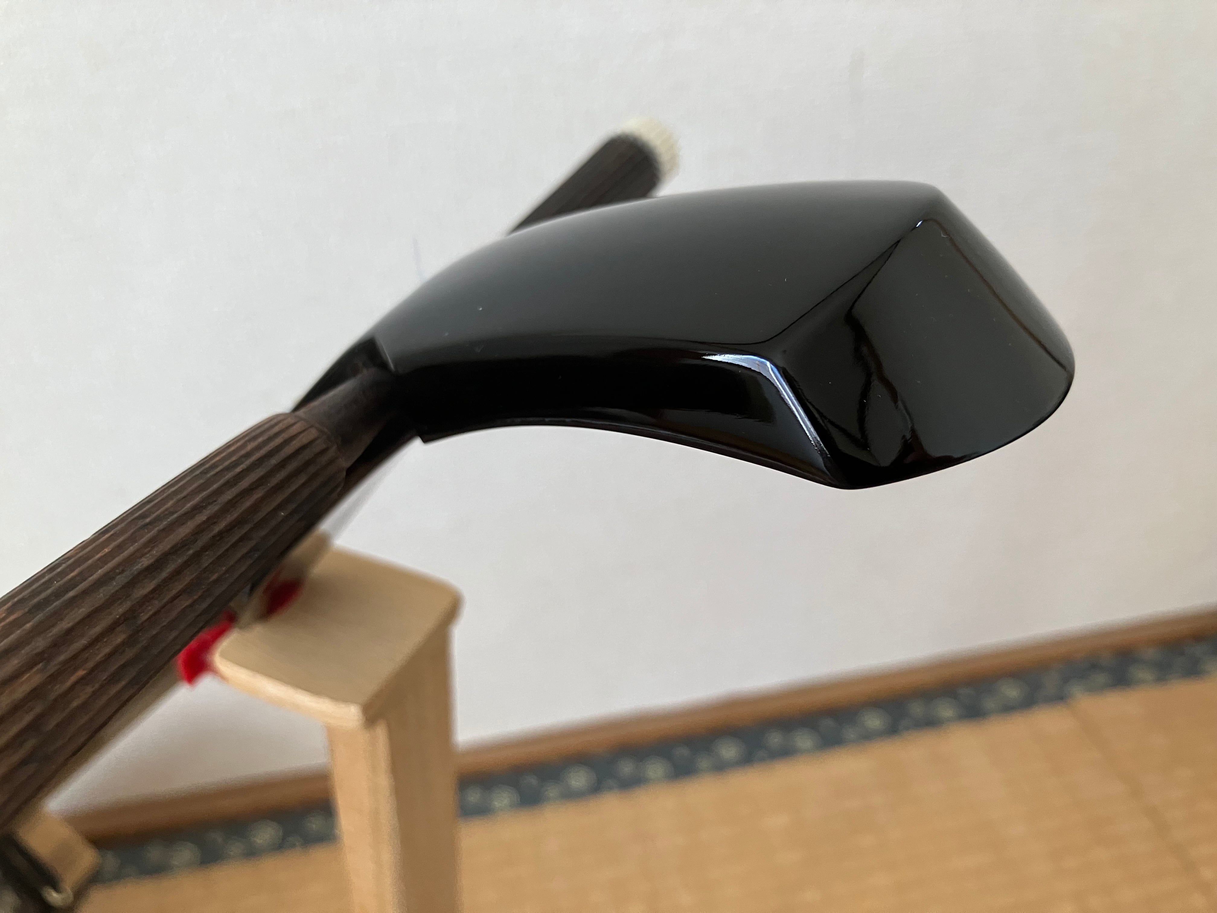 名工 内間直樹作上級黒檀クーユナ型スンチ仕上げ | クオレ三線工房えぞ