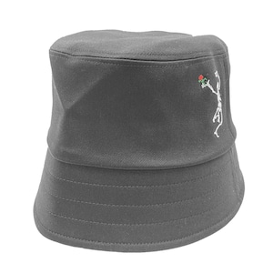 SKULL EMB BUCKET HAT (BLACK)