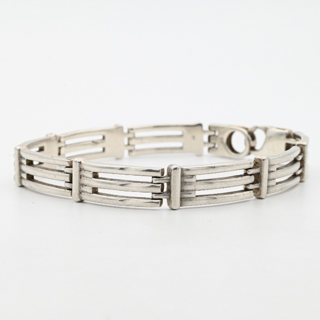 Sophisticated Three Lines Panel Design Link Bracelet / Denmark