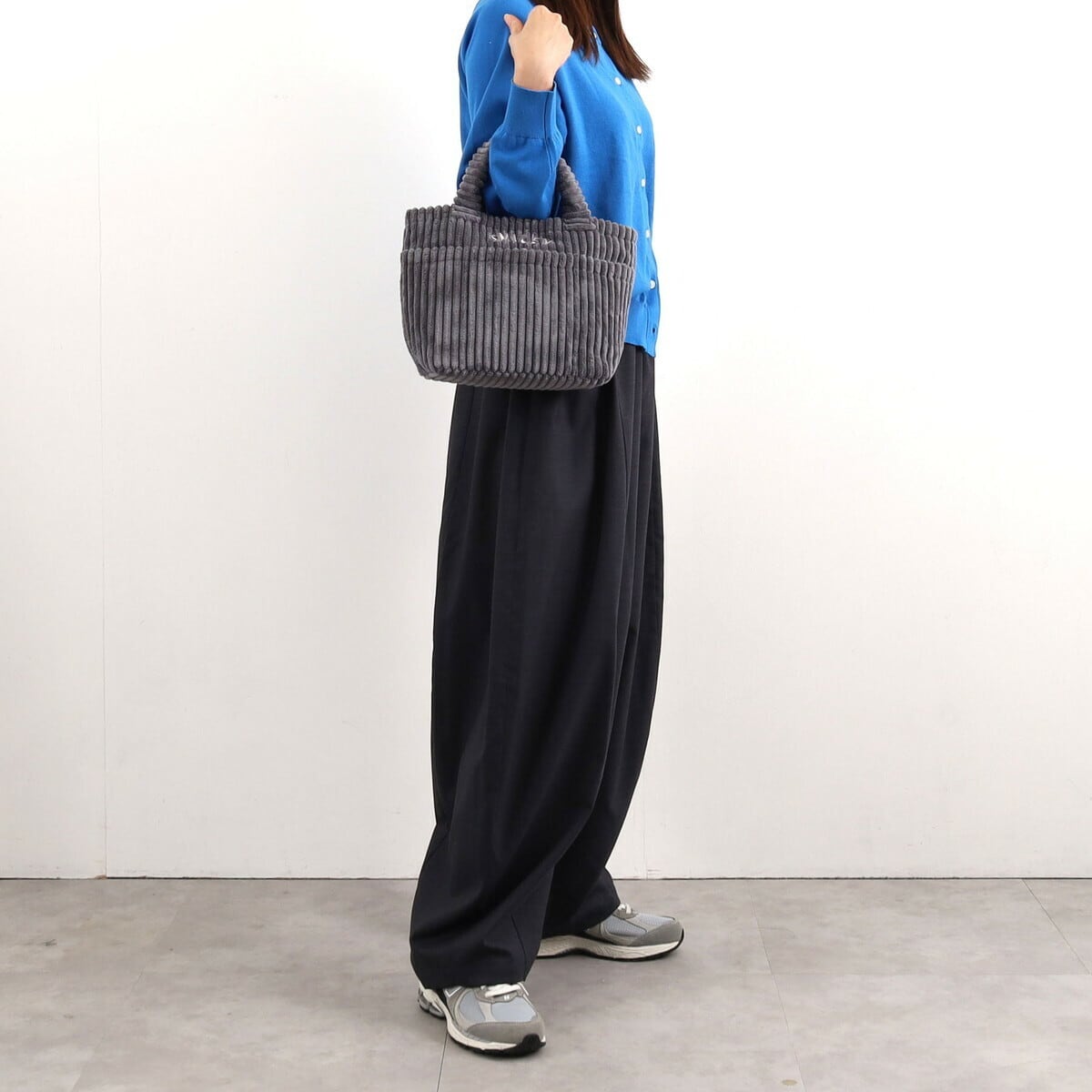 【クーコ COOCO】SMILEYｺｰﾃﾞｭﾛｲ刺繍ﾗﾝﾁﾄｰﾄﾊﾞｯｸﾞ ブラウン