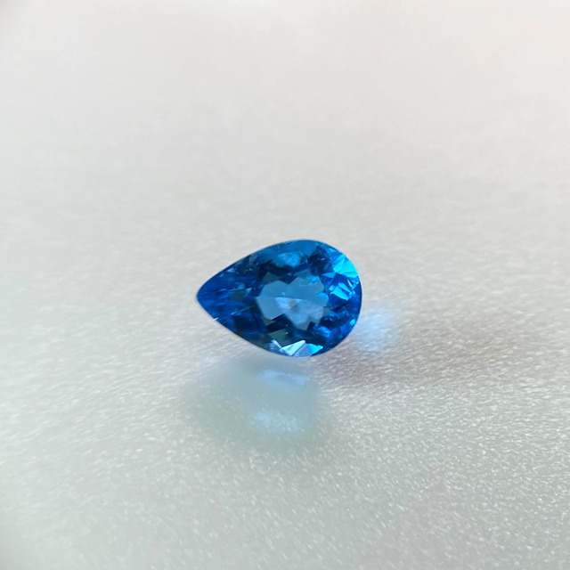 すぴか様　◇アウイナイト◇（蛍光）ドイツ産　0.185ct