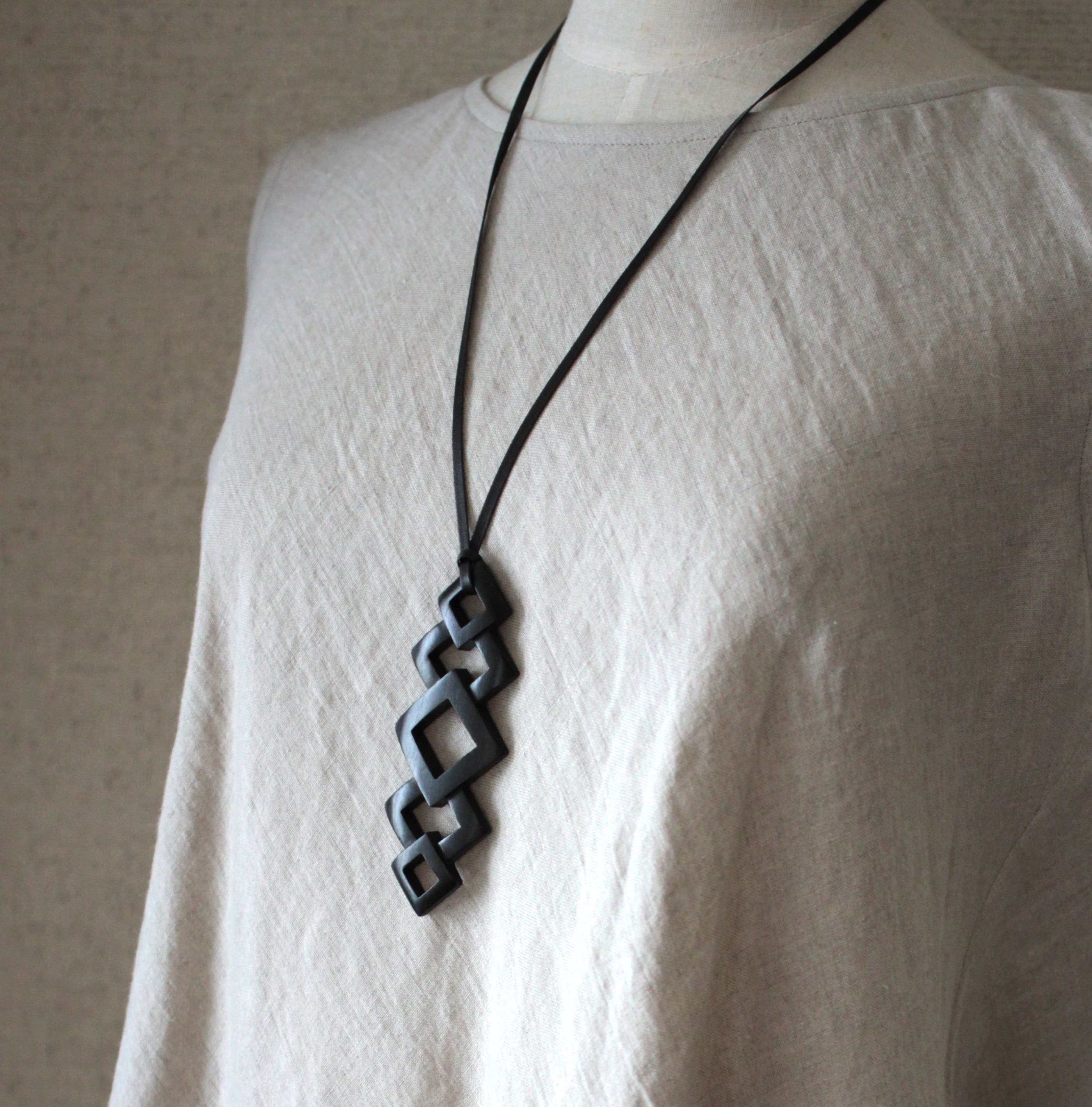 N-252 連ペンダント 四角 | Bijoux Kei