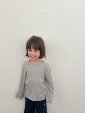 韓国子供服 / Digreen / 26Autumn / hug ribbed tee / 長袖Tシャツ *S~XXL*