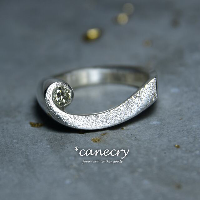 ダイヤモンドのリング