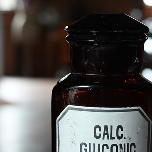 Medicine Bottle / メディシン ボトル【E】〈薬瓶・ボトル・ブロカント・花瓶・ディスプレイ・アンティーク・ヴィンテージ〉113420