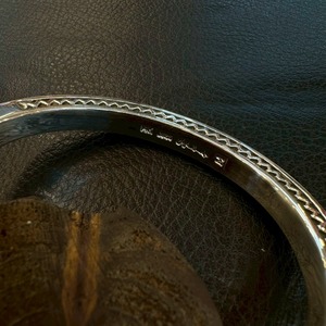 ライルセカテロ(Lyle Secatero) 14Kスクエアバングル Mサイズ