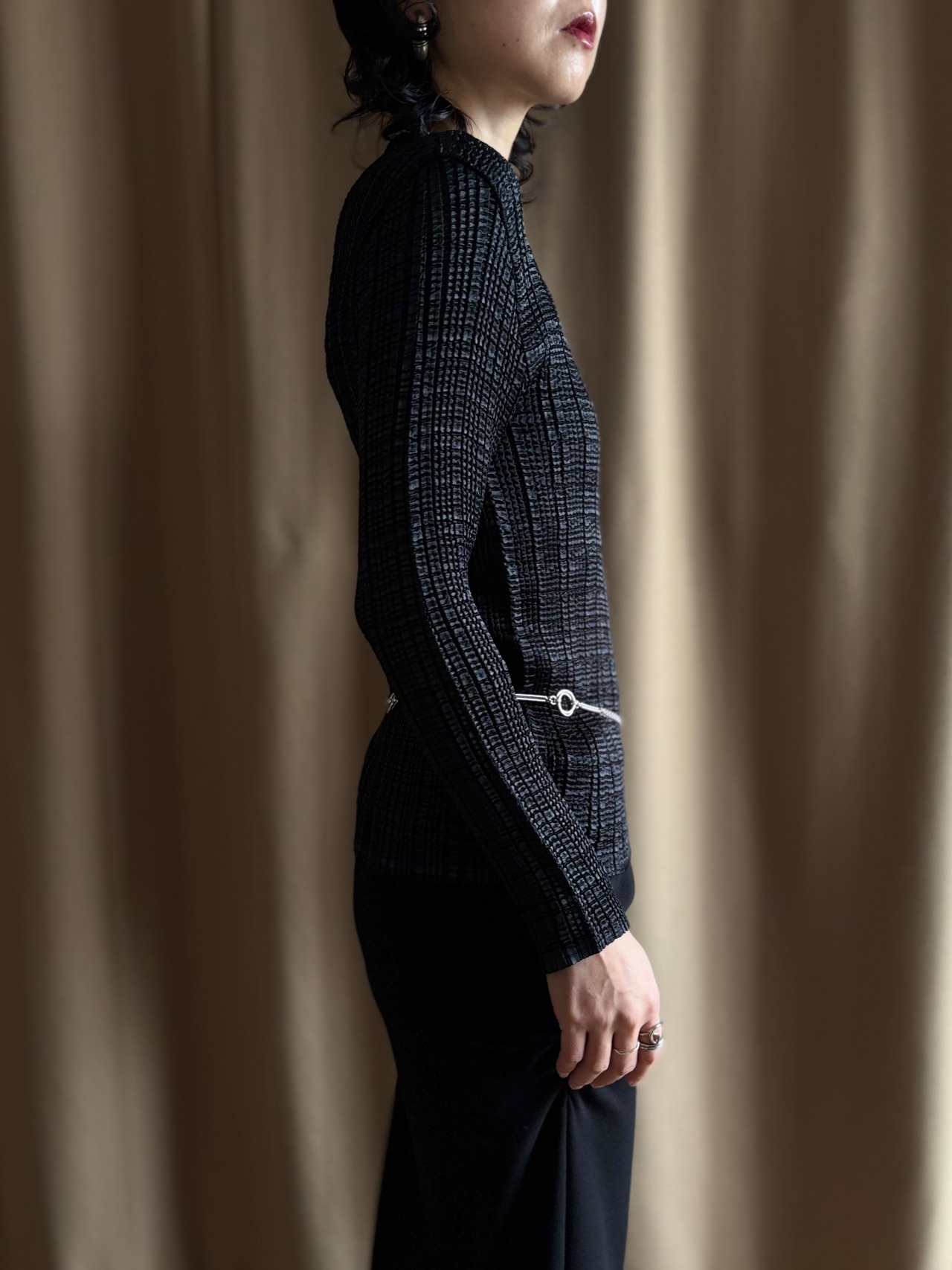 sculptural textured black tops-5226-10