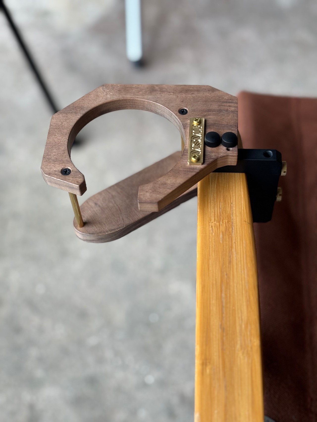 MSMF-DRH-WA×BR  ドリンクホルダ－+アダプタ－のセット　ウォルナット×真鍮　