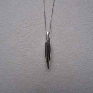 sway necklace