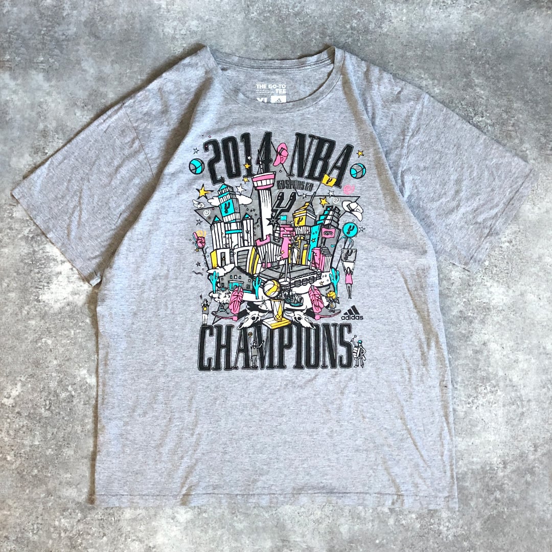 サンアントニオ・スパーズ 2014 NBA CHAMPIONS プリント Tシャツ adidas