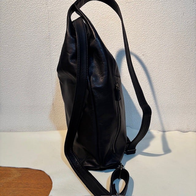 B.stuff　人気NO.1リュック(クロ)