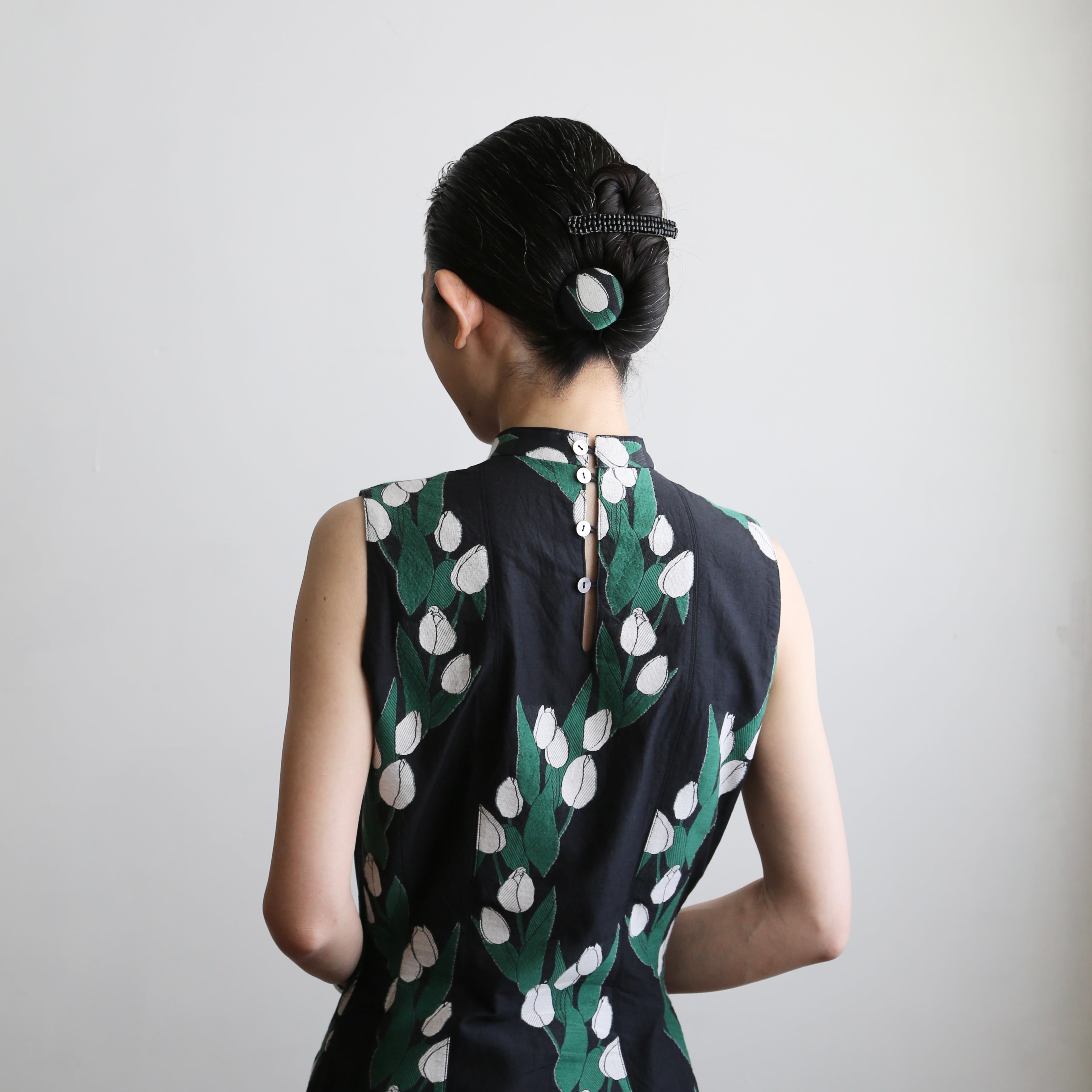 Original Textile 'Tulip﻿' Black & White | IBAMOTO HONTEN