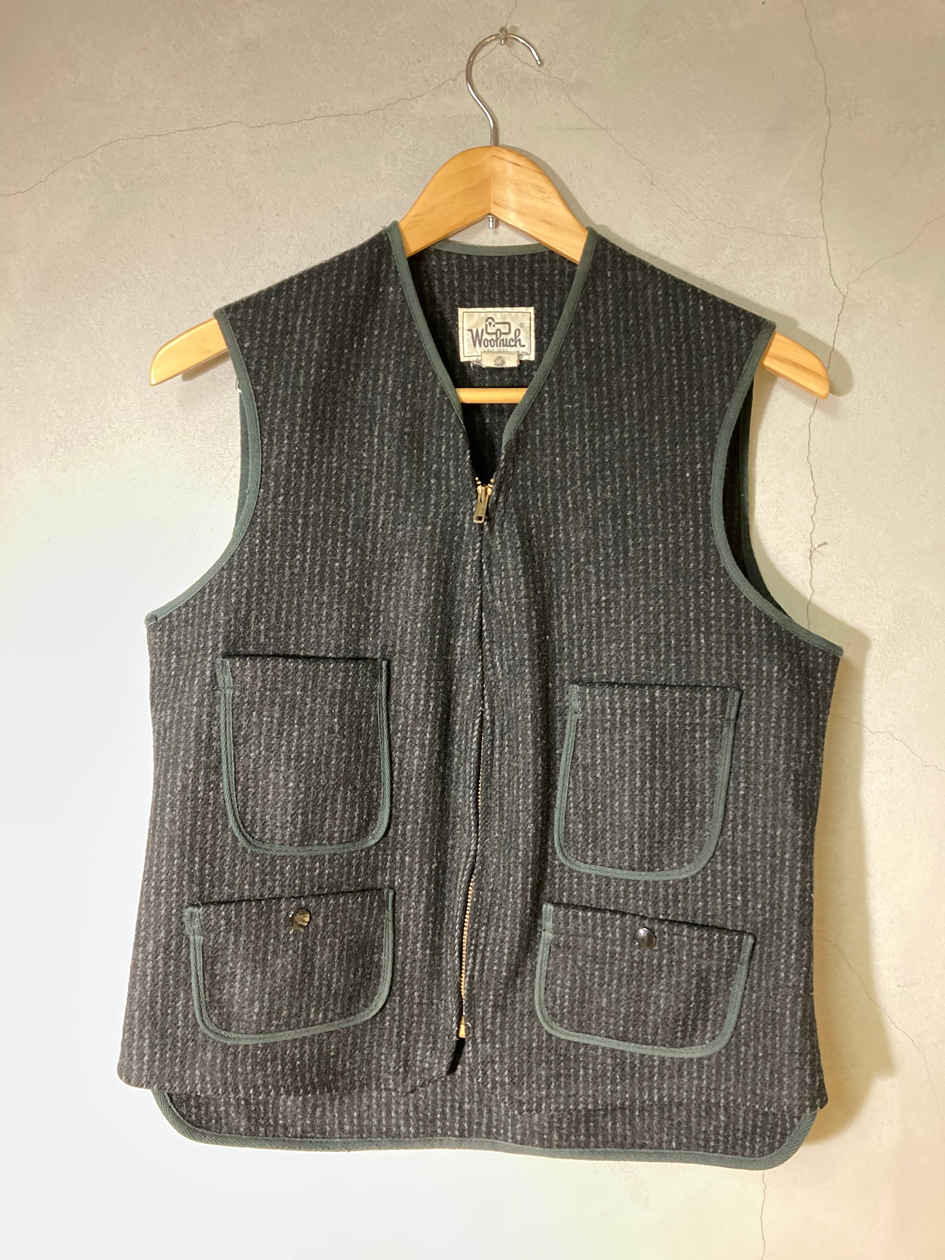 70s Wool Rich Wool Vest  (beady clothing)