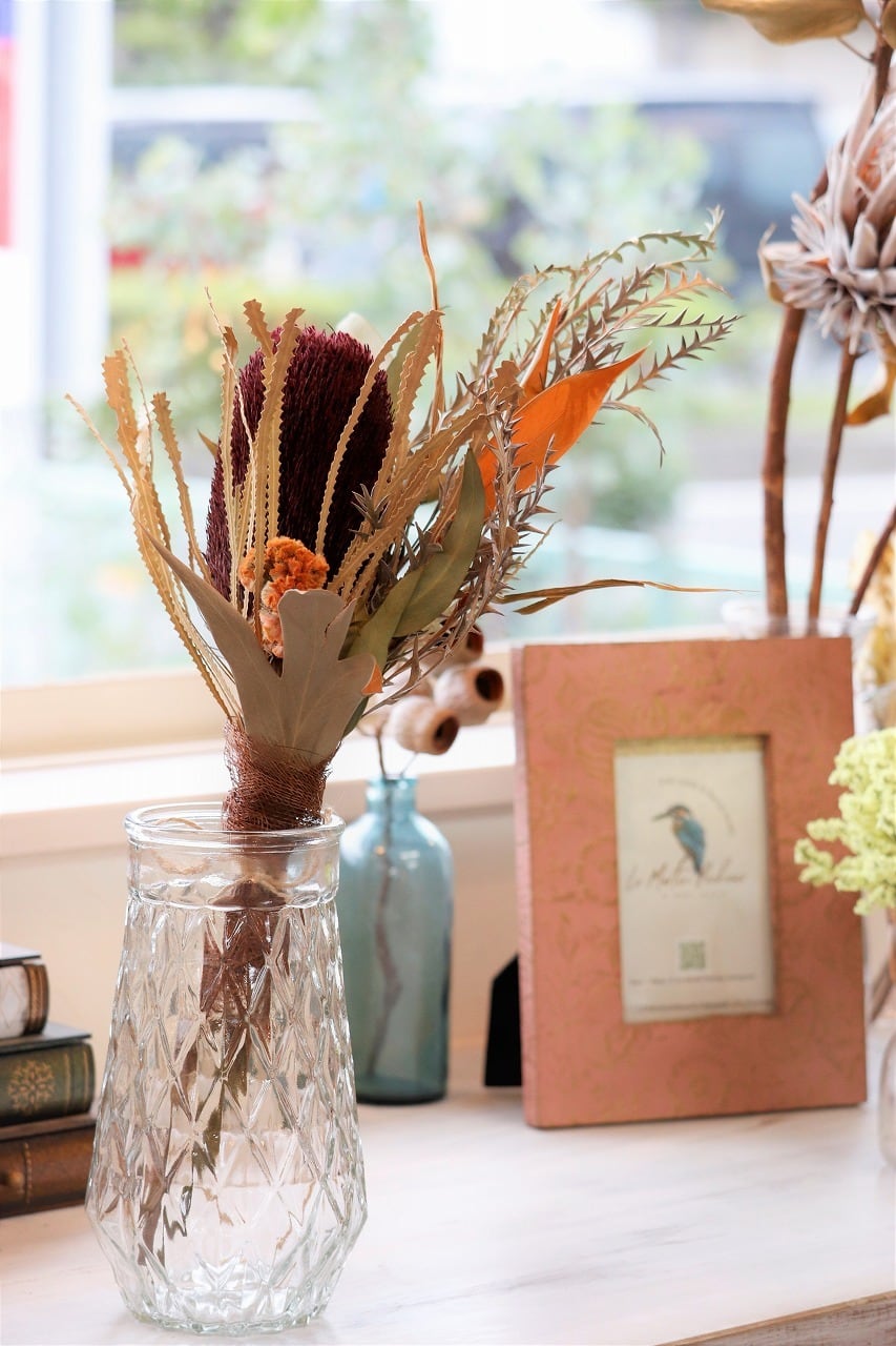 ドライフラワーブーケ アネモネ ホワイト、アンティークボルドー  