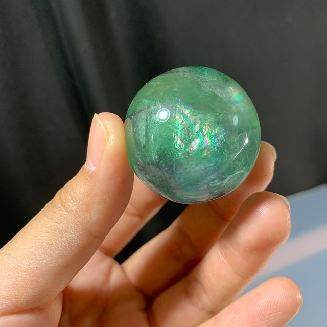 10.スフィア　透明度☆虹有り　グリーンフローライト