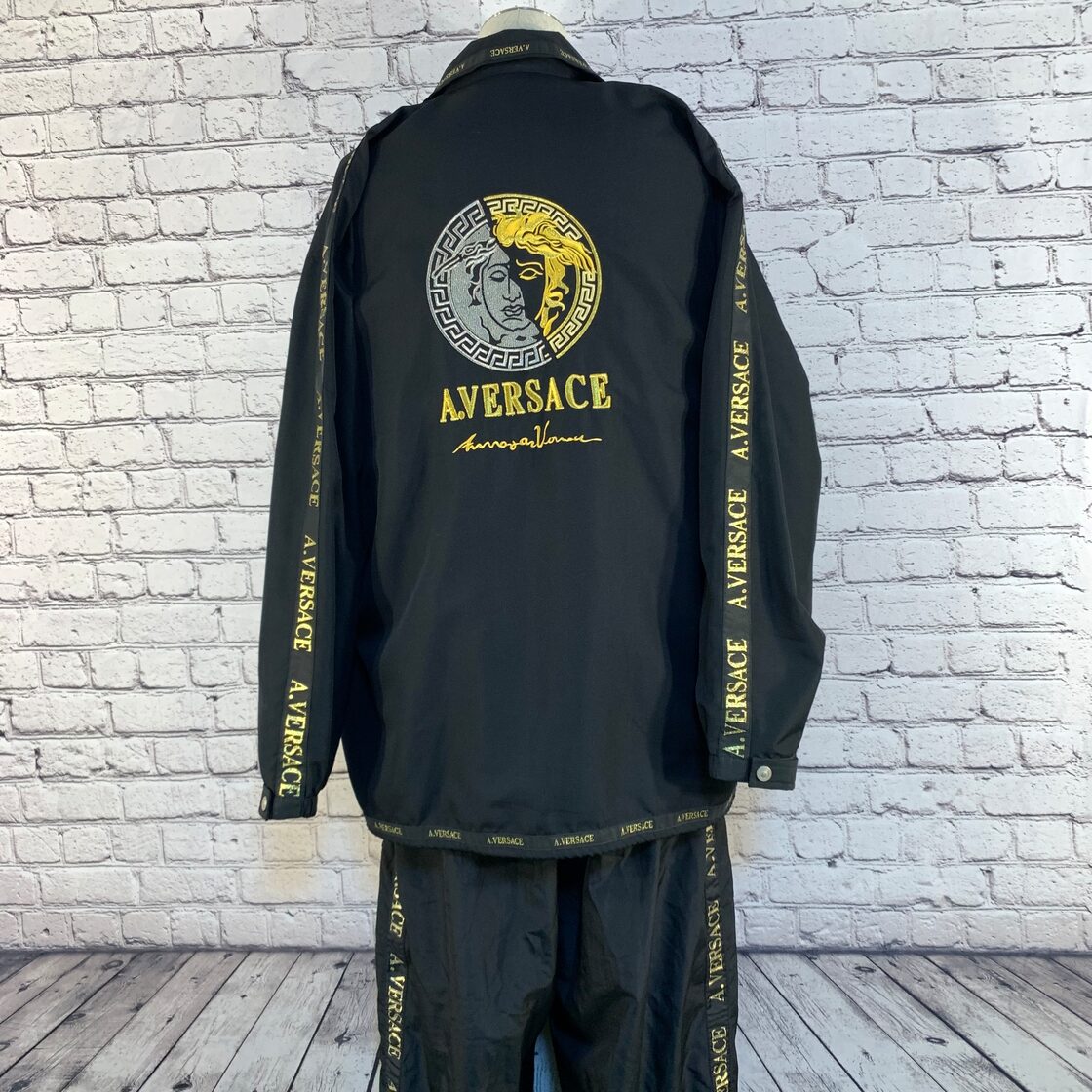 A.VERSACE ヴェルサーチ ナイロンセットアップ 美品 90s | Pay ID