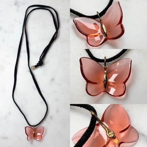 BACCARAT k18 × crystal butterfly pendant