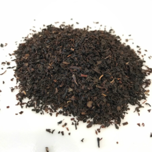 【￥2160以上でメール便送料無料】ニルギリ　茶葉　50g×1袋