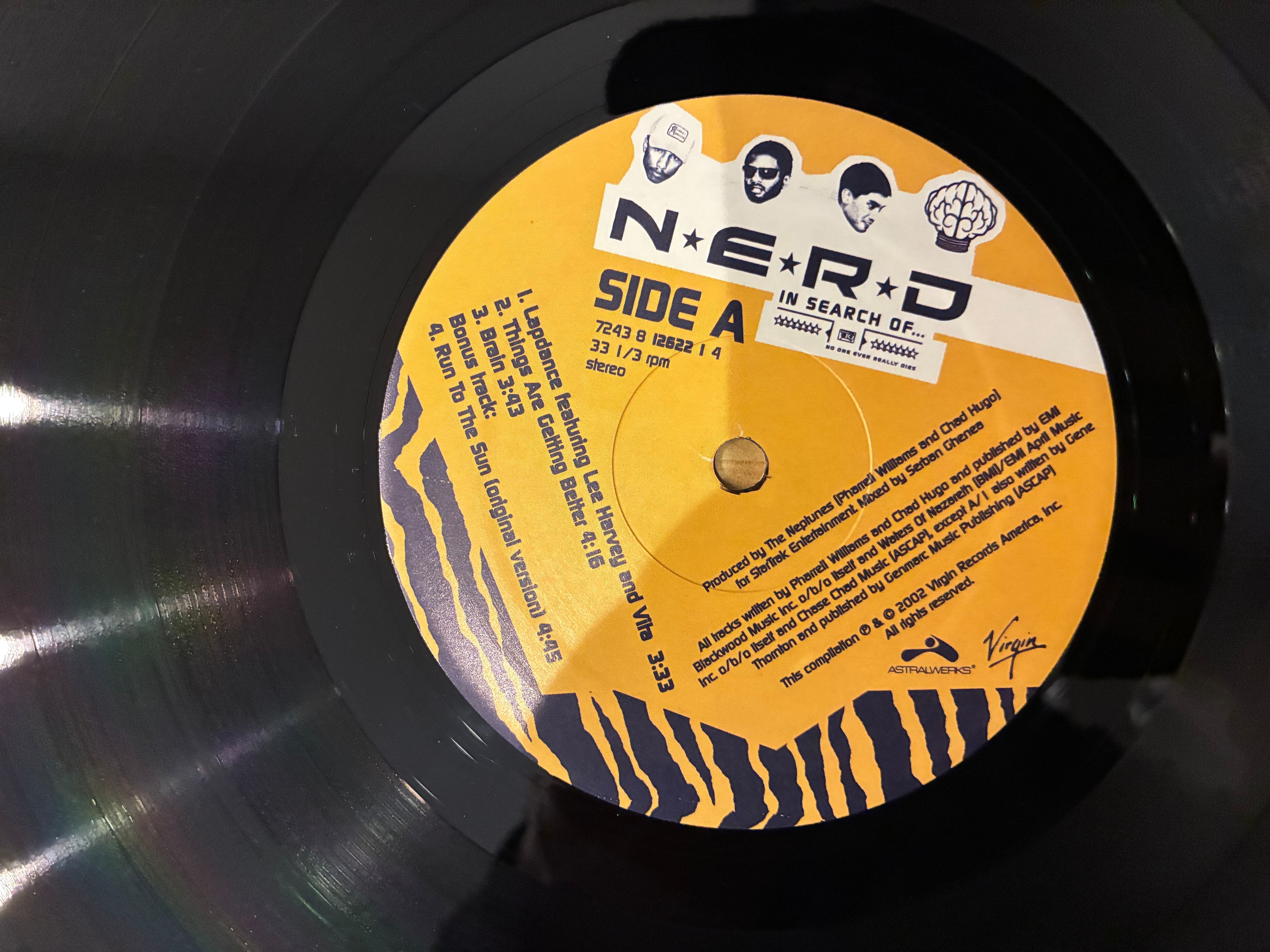 N.E.R.D / IN SEARCH OF | sixteen records (シックスティーンレコード)