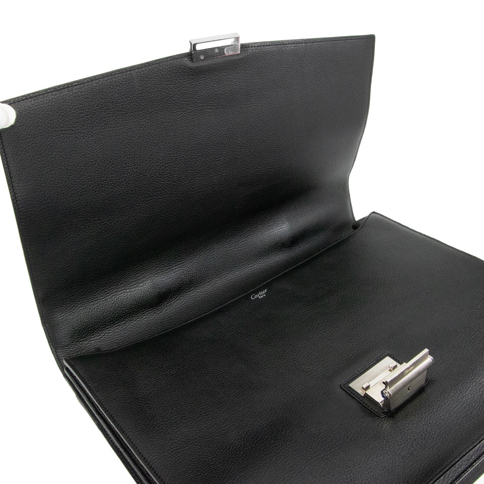 美品　カルティエ　ビジネスバッグ　ブリーフケース　ブラック　レザー　パシャ 本物 送料無料 カルティエ ビジネスバッグ ブリーフケース メンズ