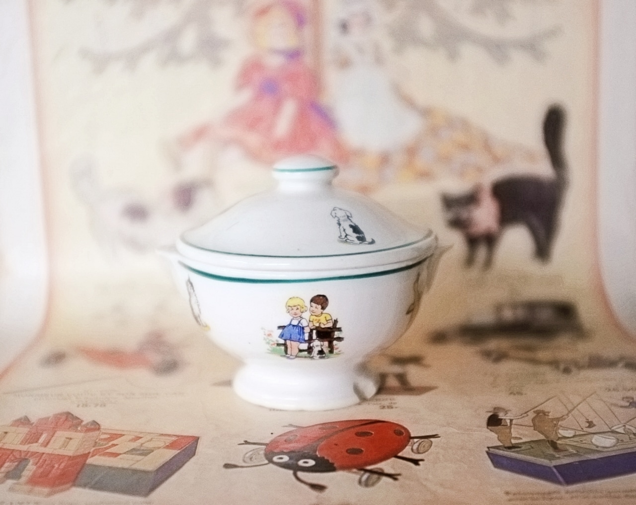 Creil et Montereau 子猫と子犬と小鳥と少年少女とスーピエールa ディネット クレイユモントロー