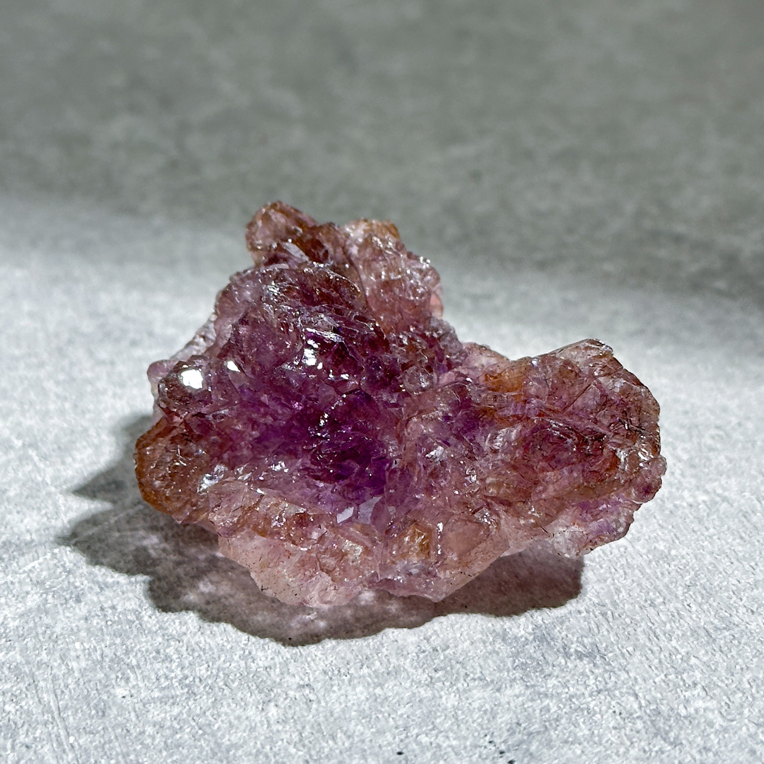 【インド/カルール産】アメジストクラスター インド・カルール産アメジストクラスター KAMCL-024｜調和と安定